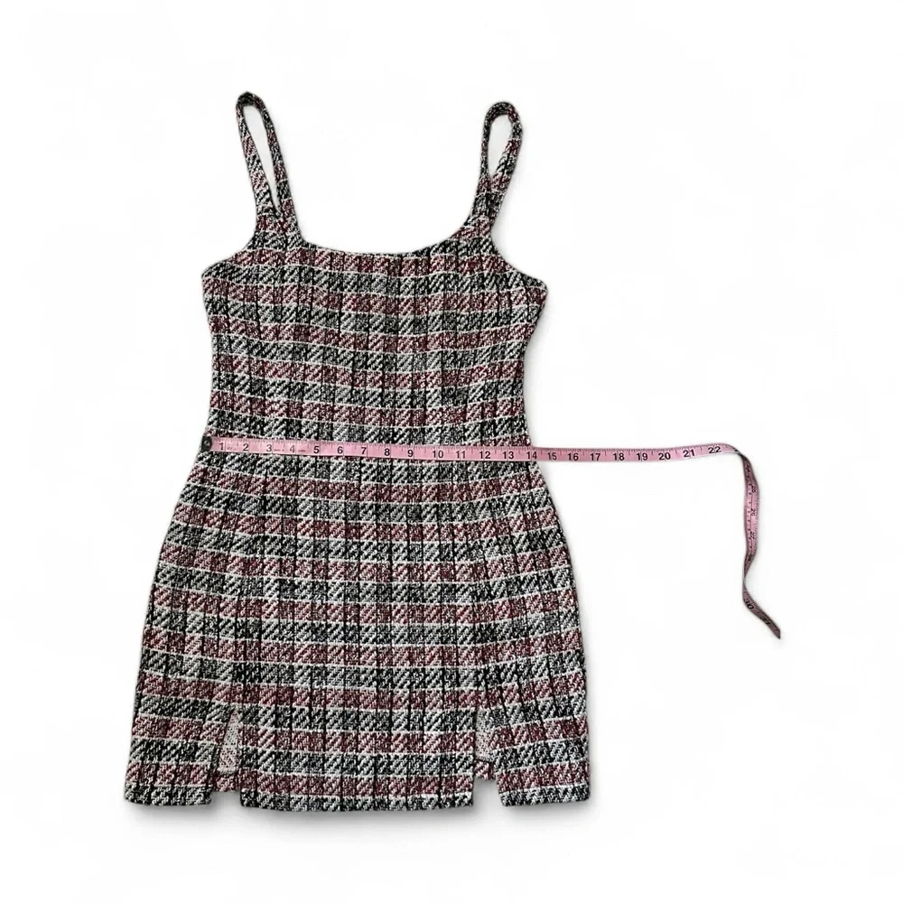 Stylish Plaid Mini Dress - Picture 5 of 10